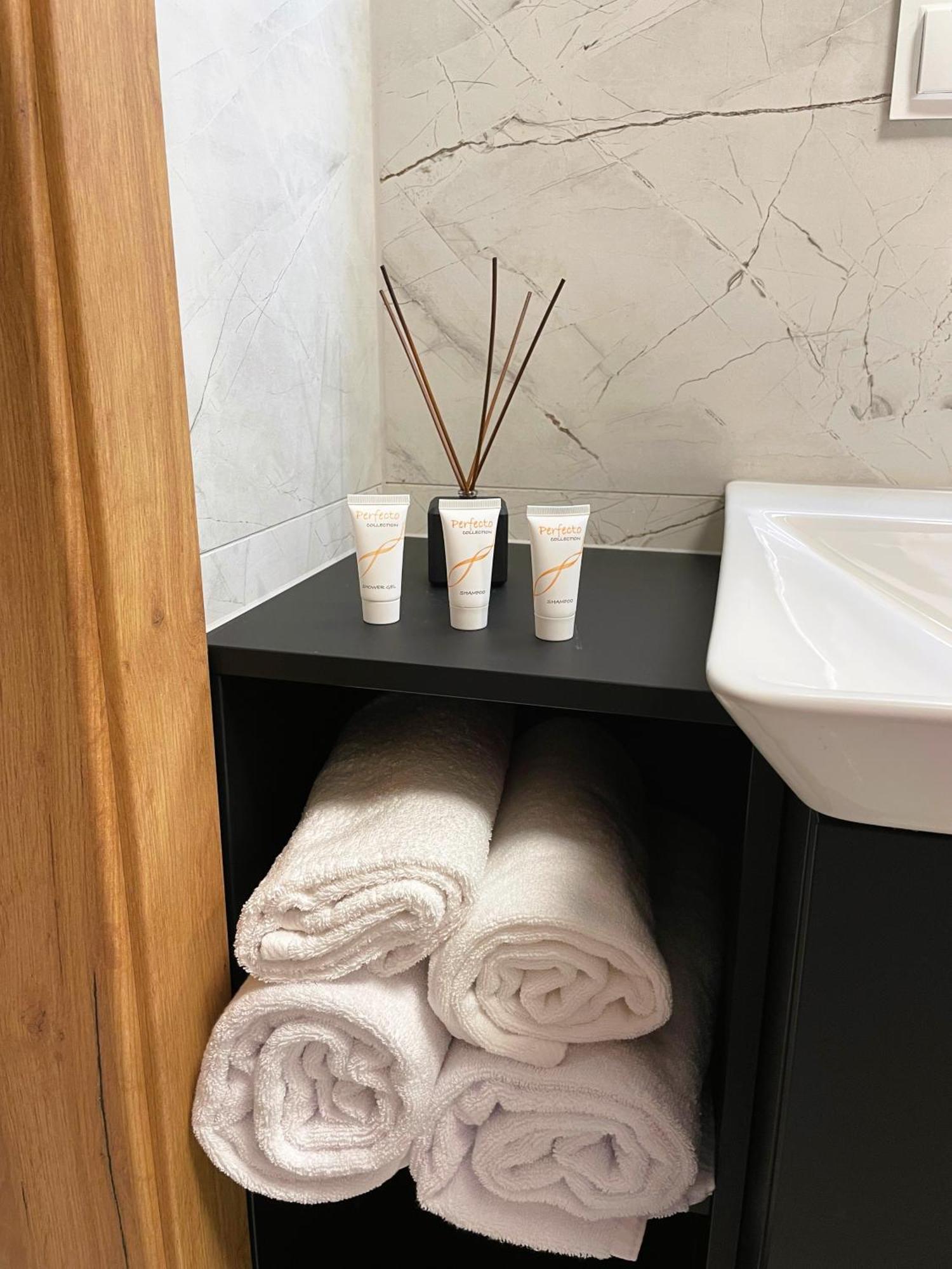 Apartament Nad Barycza Milicz Esterno foto